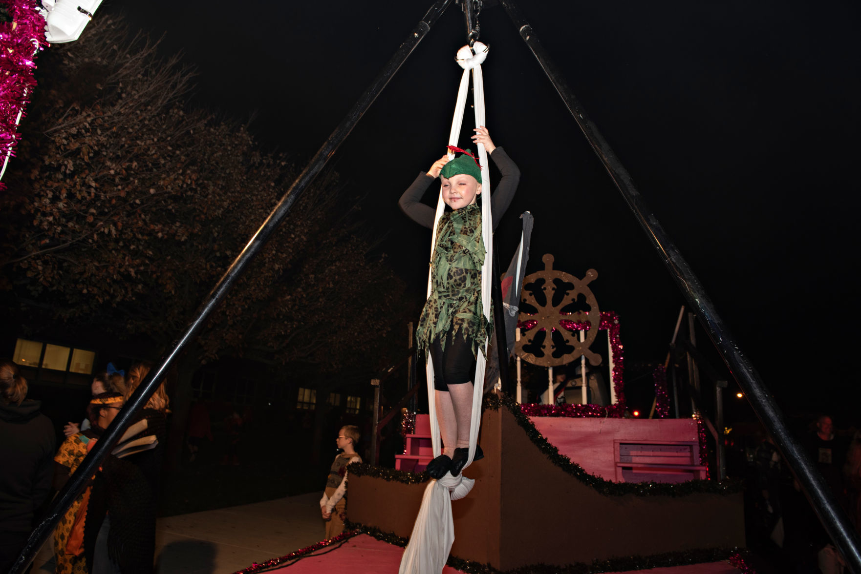 102519_nws_ocparade